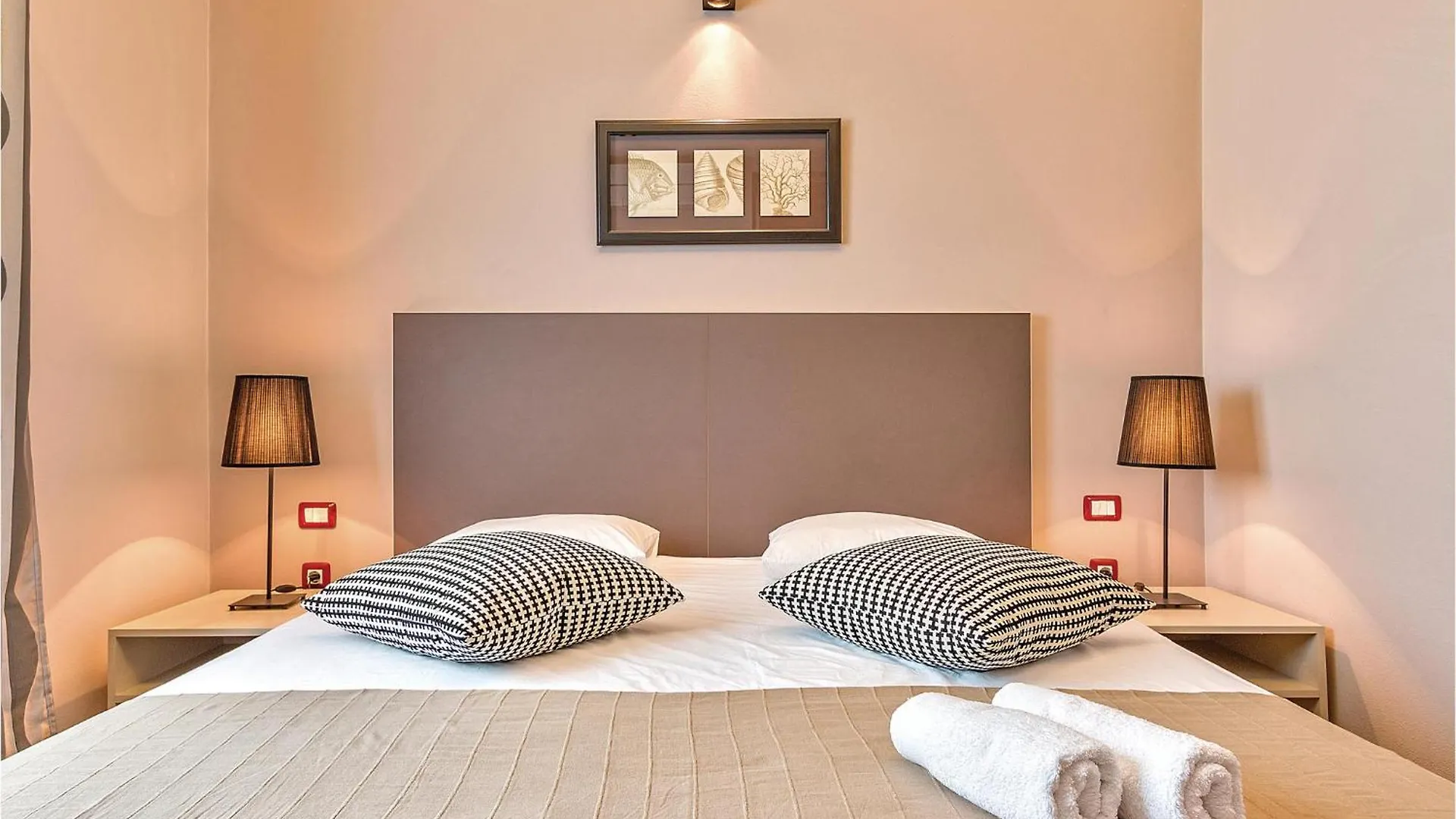 Holiday home 4 Bedroom Awesome Home In Trosti Heki Croatia
