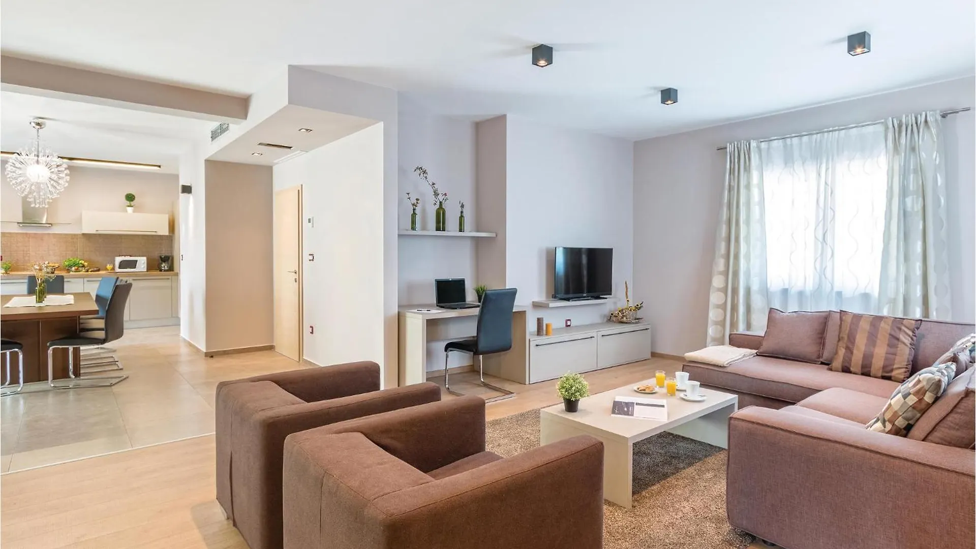 Holiday home 4 Bedroom Awesome Home In Trosti Heki